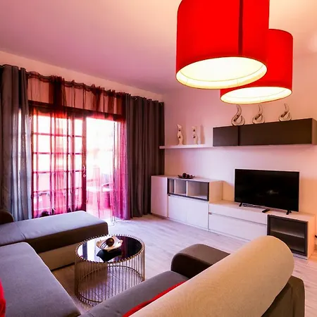 Apartment Spacious & Stylish Los Cristianos *