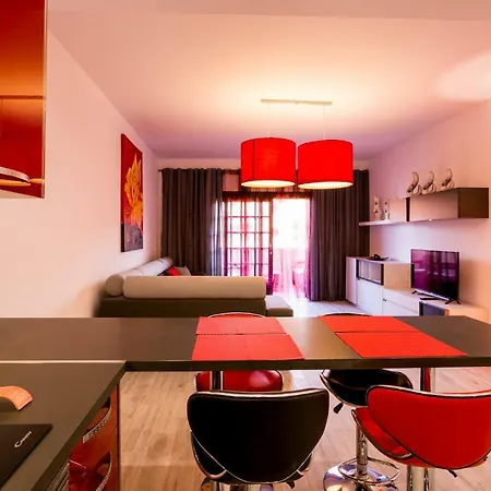 Spacious & Stylish Los Cristianos Lägenhet