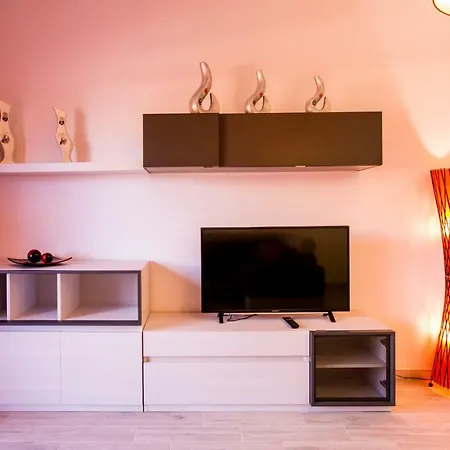 Spacious & Stylish Los Cristianos Los Cristianos (Tenerife)